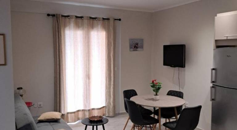 Pleasant apartment with patio | Pet-friendly in Lefkada