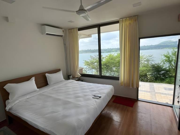Shvas Island Resort — photo 4