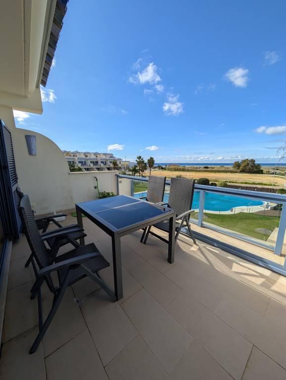 Holiday apartment with pool & patio | Beach nearby | Dogs allowed — photo 3