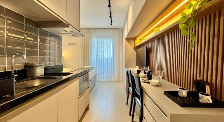 Log Centro Passeio Publico - Apartamentos by Urooms — photo 5