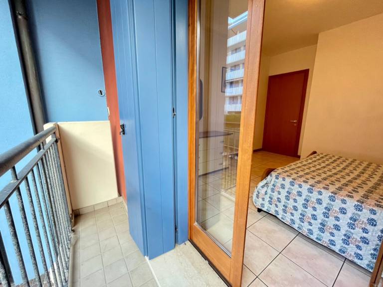 Comfortable flat with shared pool — photo 5