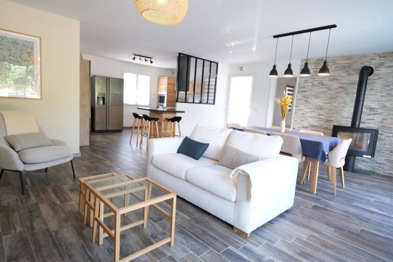 Child-friendly beautiful villa with terrace, yard & private pool | Pet-friendly — photo 3
