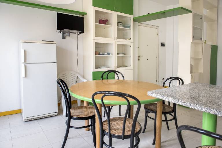 Family-oriented apartment with patio | Close to the beach | Pets allowed — photo 2