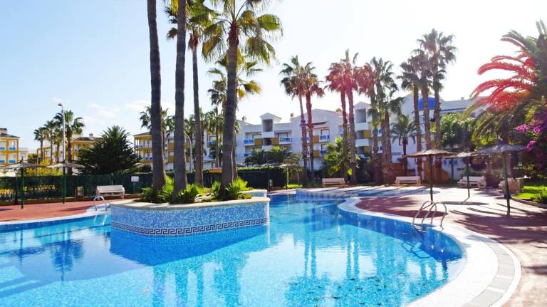Apartamento  Oliva Nova