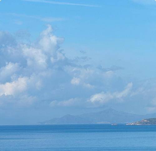 Βίλα  Καλύβια Θορικού