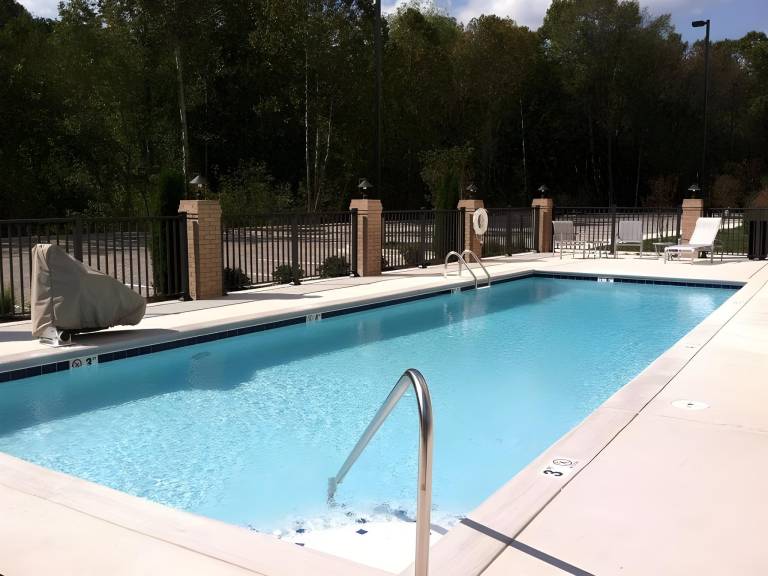 Holiday Inn Express & Suites Oak Ridge By IHG — photo 5