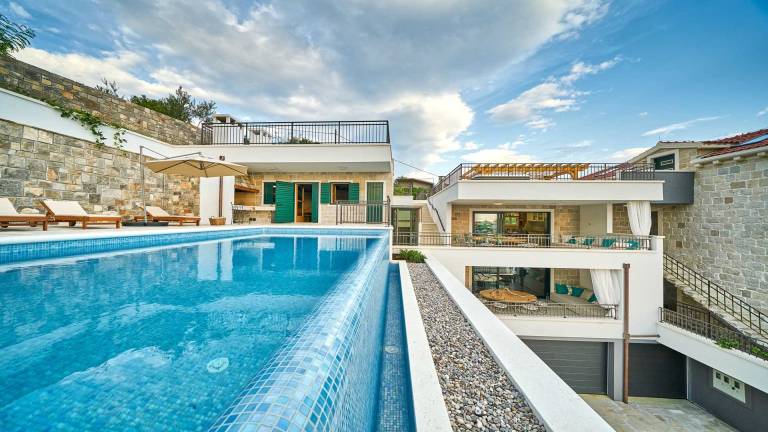 A luxury five-star stone residence in Jesenice in Omis