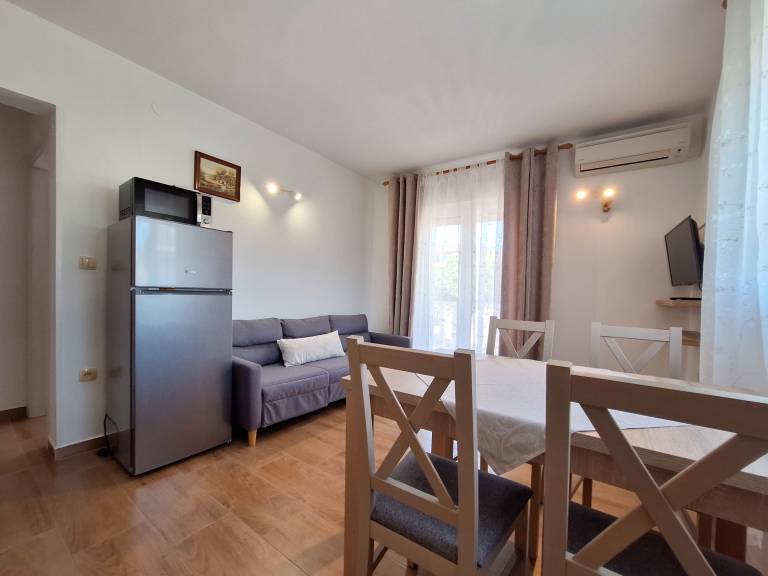 Fully equipped apartment with grill | Garden view | Close to the beach | Pets allowed — photo 5