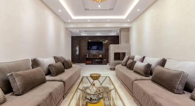 Apartment with 2 rooms for 8 persons in Casablanca