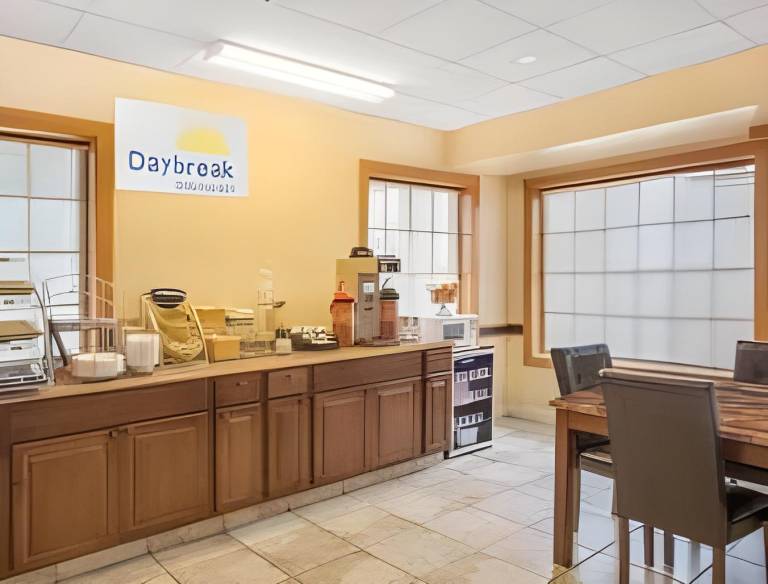 Americas Best Value Inn Holly Springs — photo 3