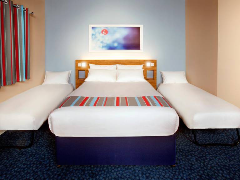 Travelodge Stoke Talke — photo 5