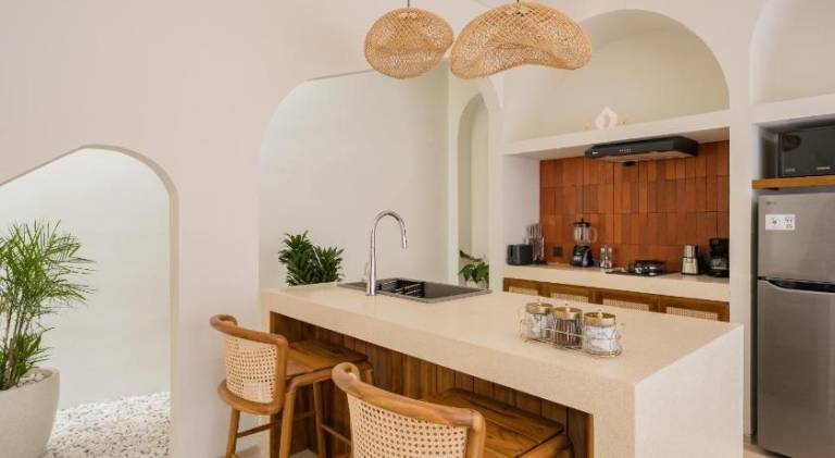 Villa with pool — photo 2