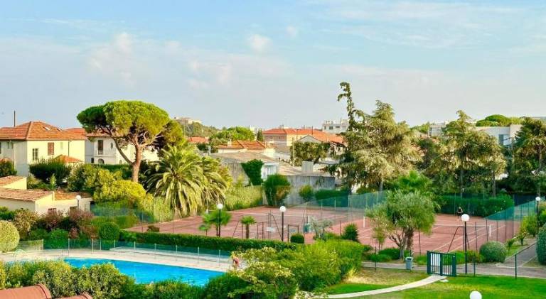 Parc Velusine - T2 lumineux, 4 couchages, clim, terrasse, 2 piscines&tennis — photo 4