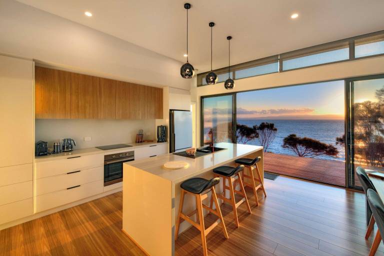 House Coles Bay