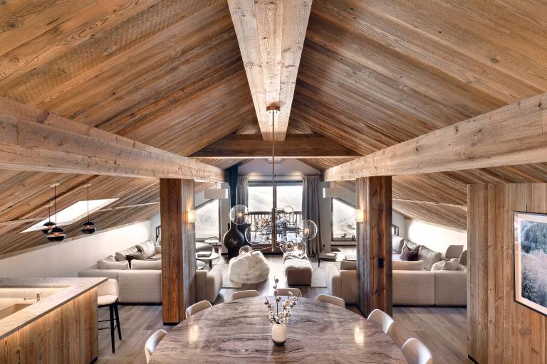 Antarès Mira 301 luxury penthouse duplex ski in and out — photo 2