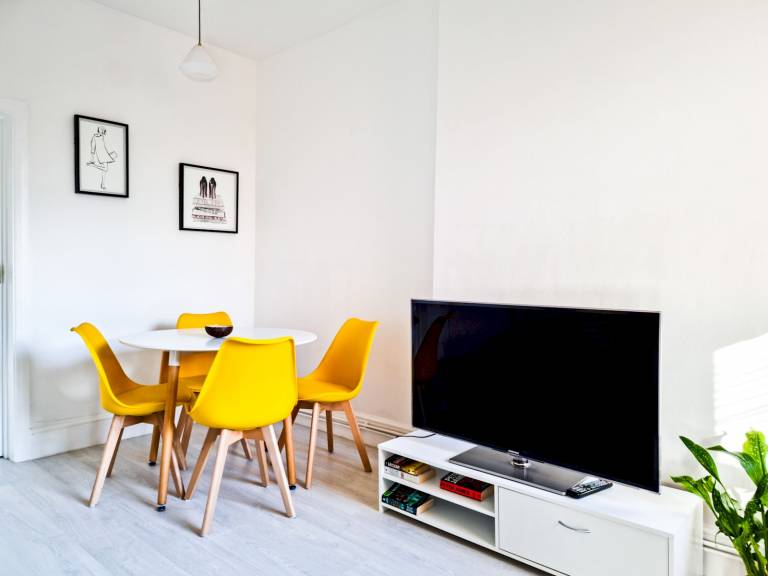 Apartment Wimbledon