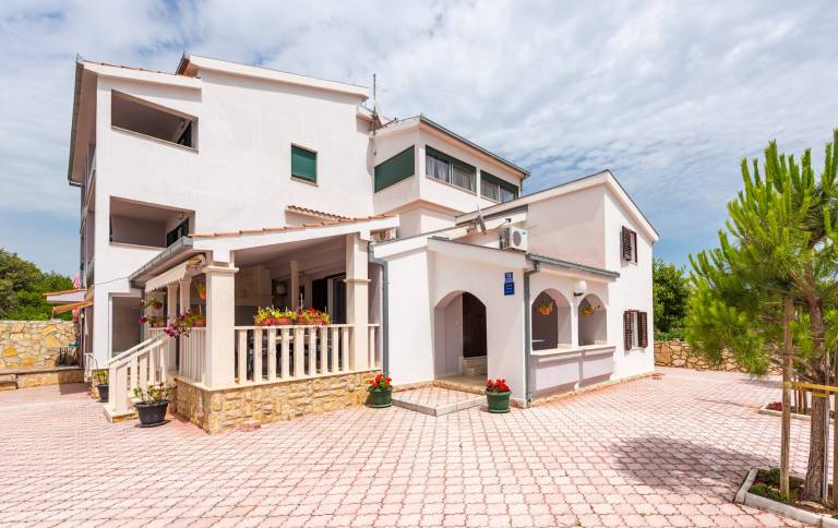 Ferienwohnung  Marina