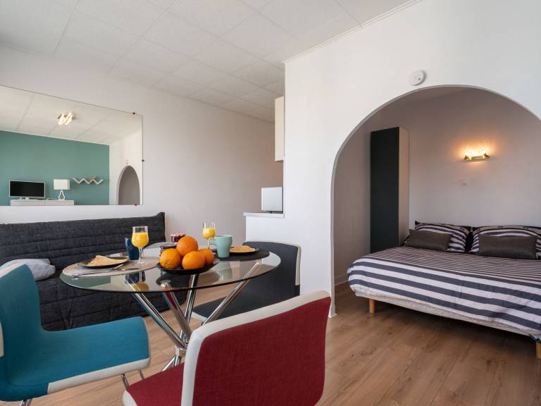 Apartment with 1 room for 3 persons — photo 3