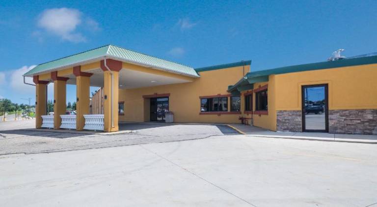 Badlands Inn & Suites in Dickinson, ND