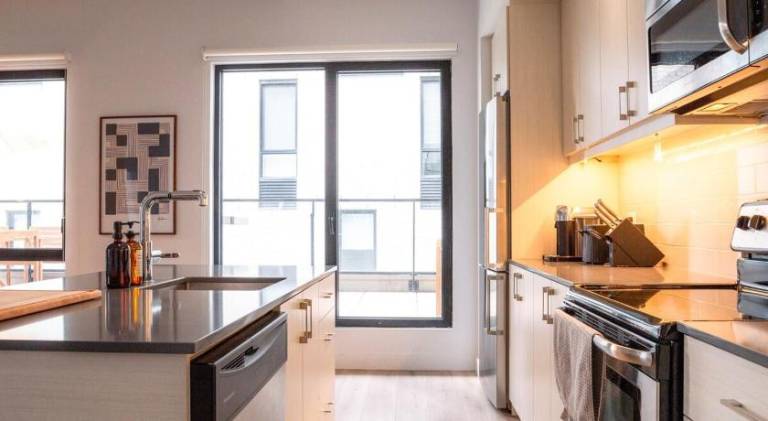 Holiday apartment with pool | Next to Notre-Dame Basilica — photo 4
