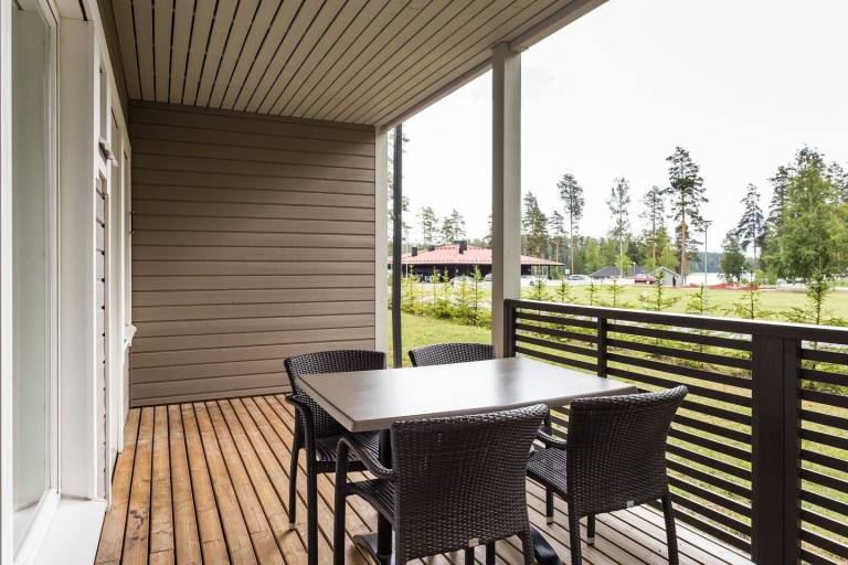 Holiday apartment with pool, yard & barbeque | Perfect for remote work — photo 4