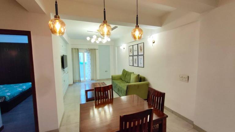 Apartment with yard & pool | Good for workation — photo 3