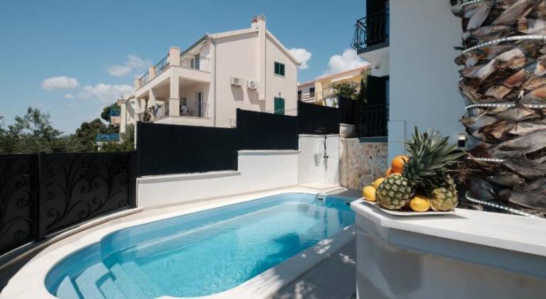 Holiday apartment with BBQ, sauna & pool | Dogs allowed — photo 4