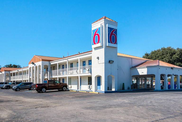 Motel 6 Round Rock in Round Rock, TX