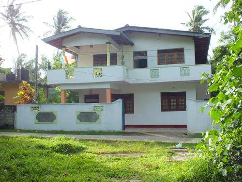 Bed and breakfast  Hikkaduwa