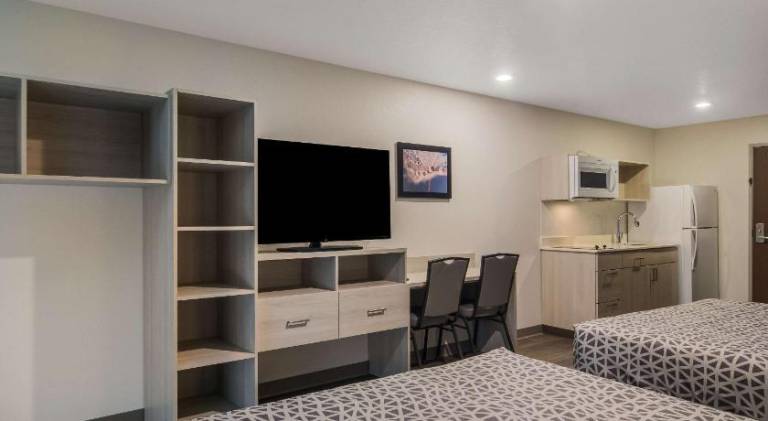 WoodSpring Suites Jacksonville Orange Park in Orange Park, FL