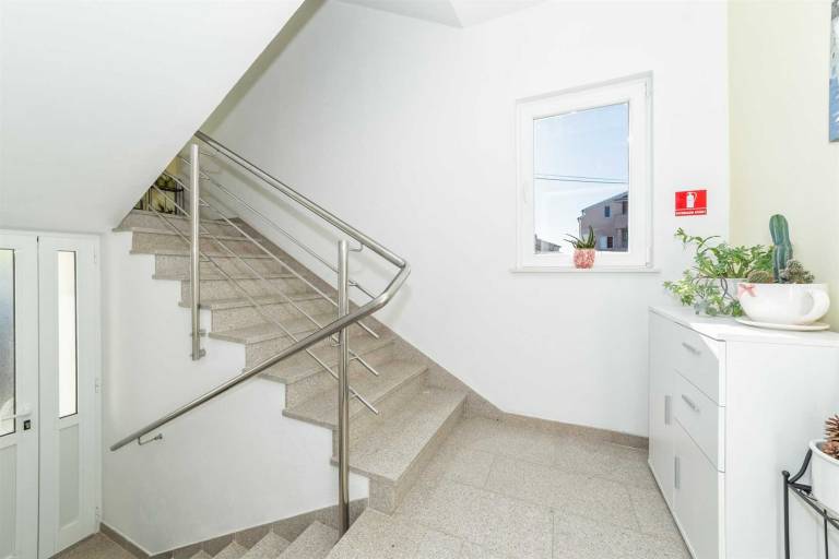 Apartament Srima