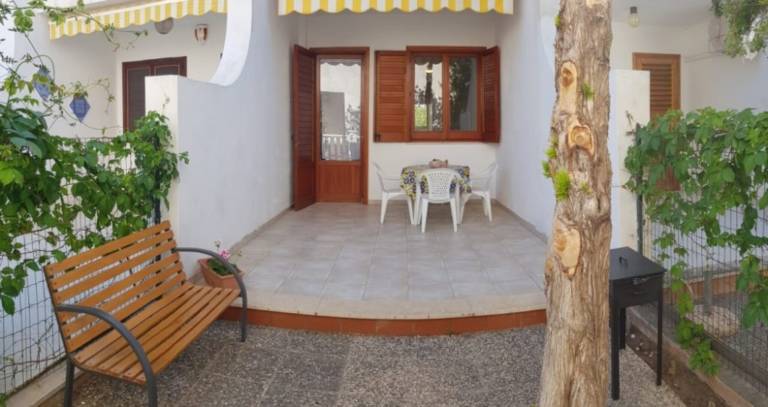 Lovely house with fast internet, patio & grill | Next to the beach | Dogs allowed in Trapani