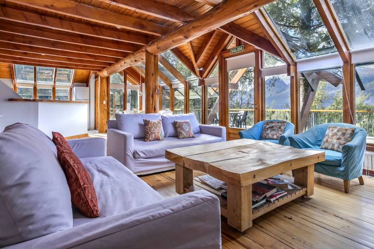 Family-friendly house with garden, sauna & grill | Garden view | Pets allowed in Villa La Angostura