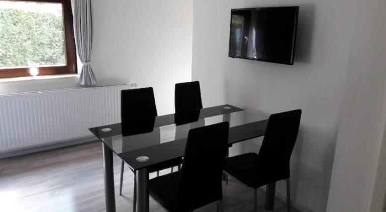 House with 2 rooms for 5 persons — photo 3