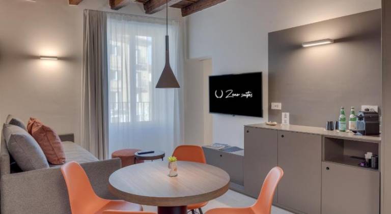 Apartment with patio & hot tub | Next to Old Castle — photo 3