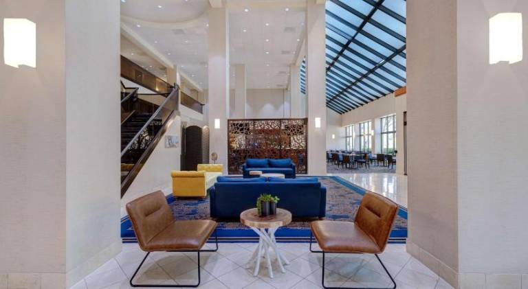 Embassy Suites by Hilton Santa Clara Silicon Valley — photo 2