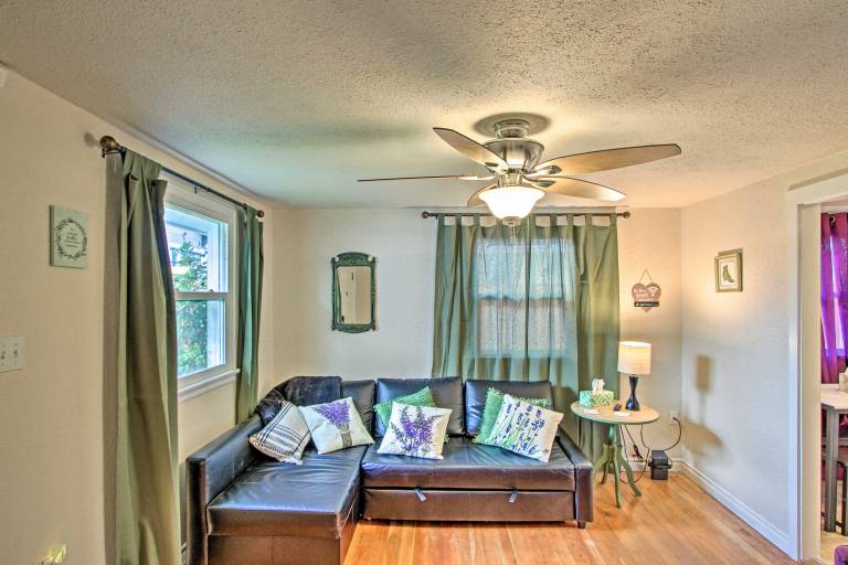 Lovely Tacoma Cottage w/ Fire Pit, Near Dtwn! — photo 2