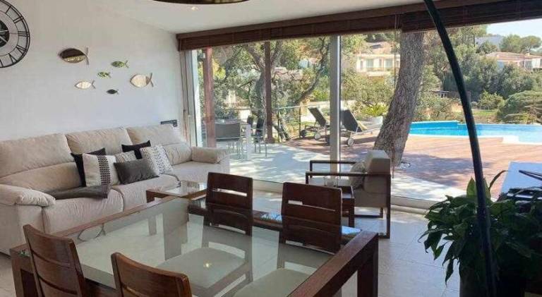 Fully equipped villa with yard, BBQ & pool | Next to the beach | Pet-friendly — photo 5