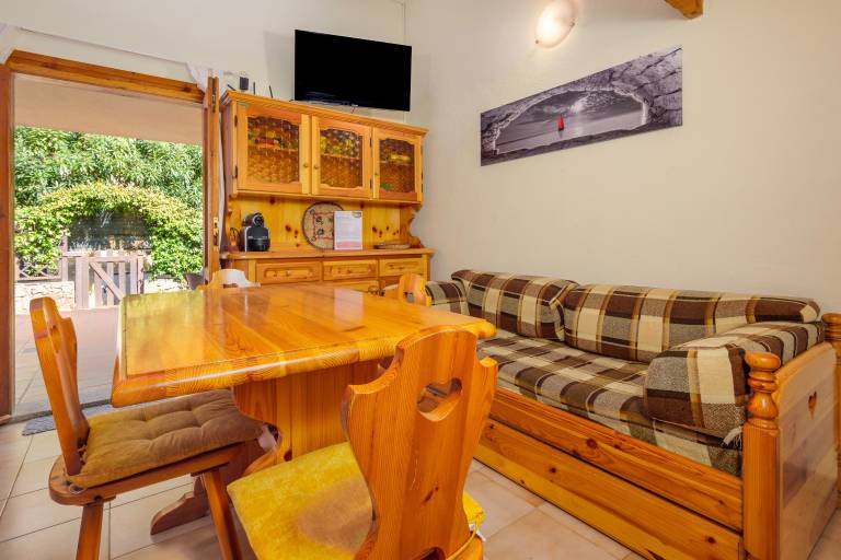 Holiday Home 'Asfodeli E4' with Private Terrace, Wi-Fi and Air Conditioning — photo 4