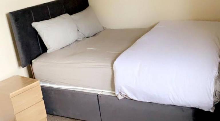 Bed & Breakfast London