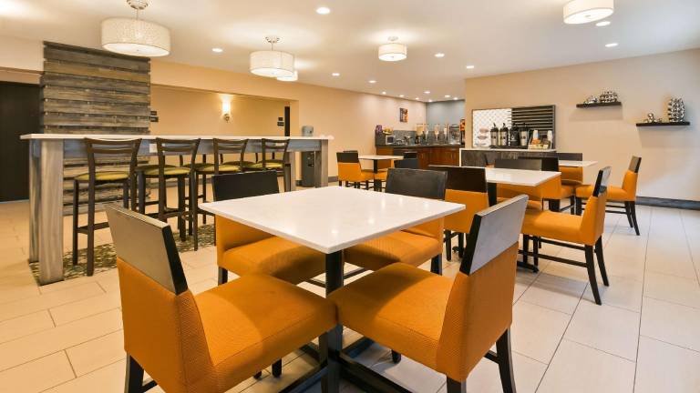 Best Western Long Beach Inn — photo 5