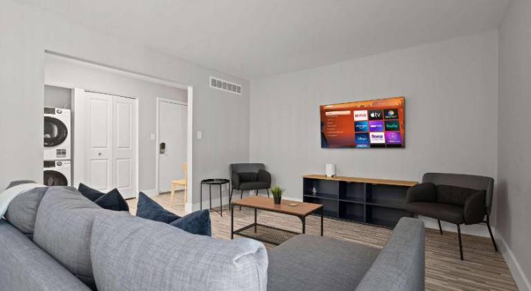 Rental apartment | Good for workation in Rochester, MI