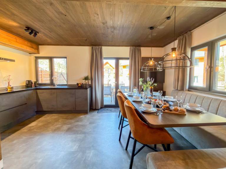 Nice chalet with sauna & patio | Dogs allowed — photo 3