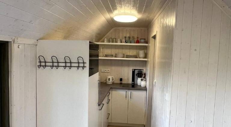 Wonderful lodge with sauna, grill & patio | Dogs allowed — photo 4