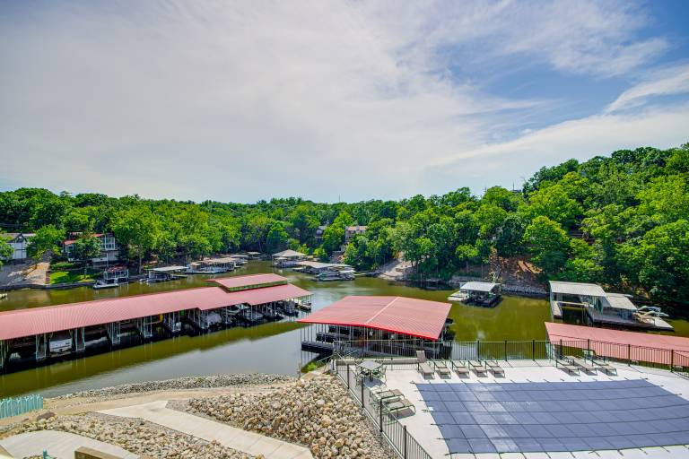 Balcony w/ Marina Views: Lake Ozark Hideaway! — photo 3