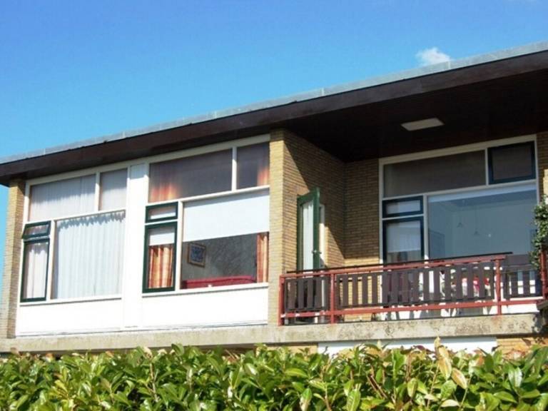Ferienwohnung  Den Burg