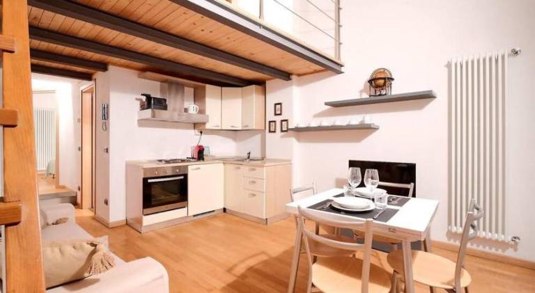 Apartment | Close to Santa Maria Maggiore | Pets are welcome — photo 4