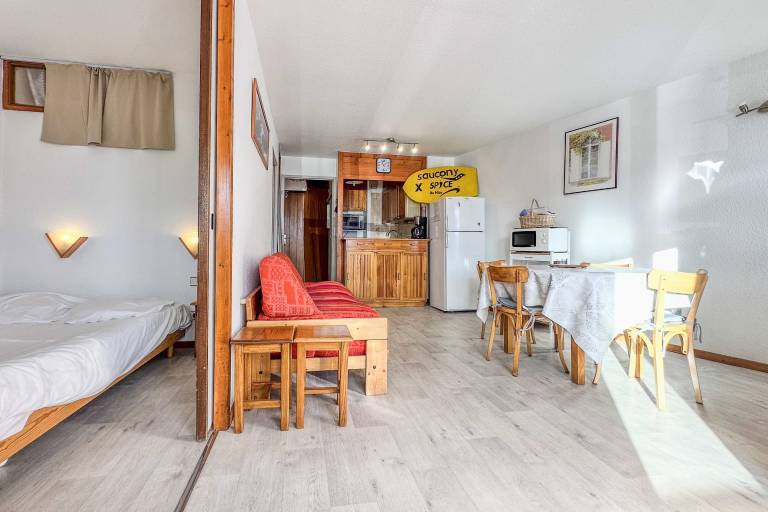 Family-oriented holiday apartment | Mountain view | Ski nearby | Pet-friendly — photo 4