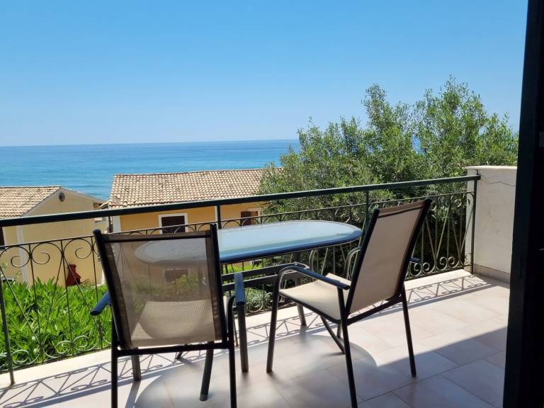Child-friendly beautiful apartment with pool | Beach view | Next to the beach | Dogs allowed in Corfu