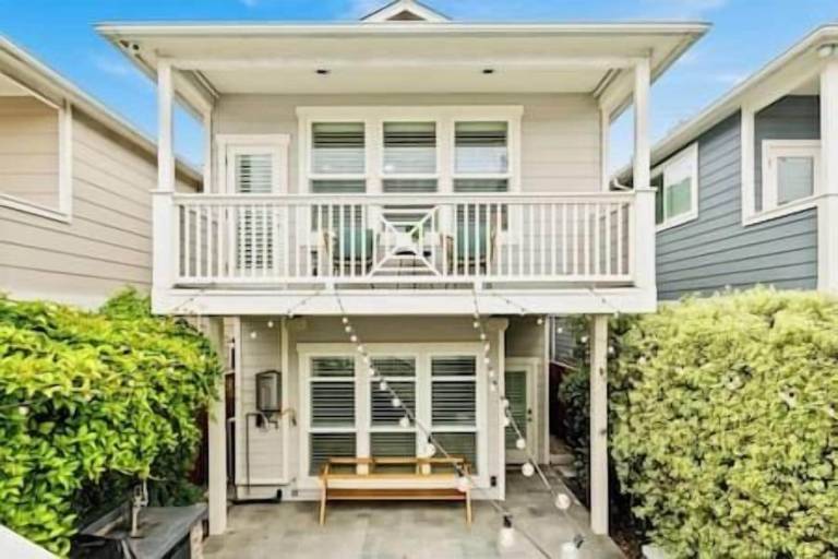 House Mission Beach